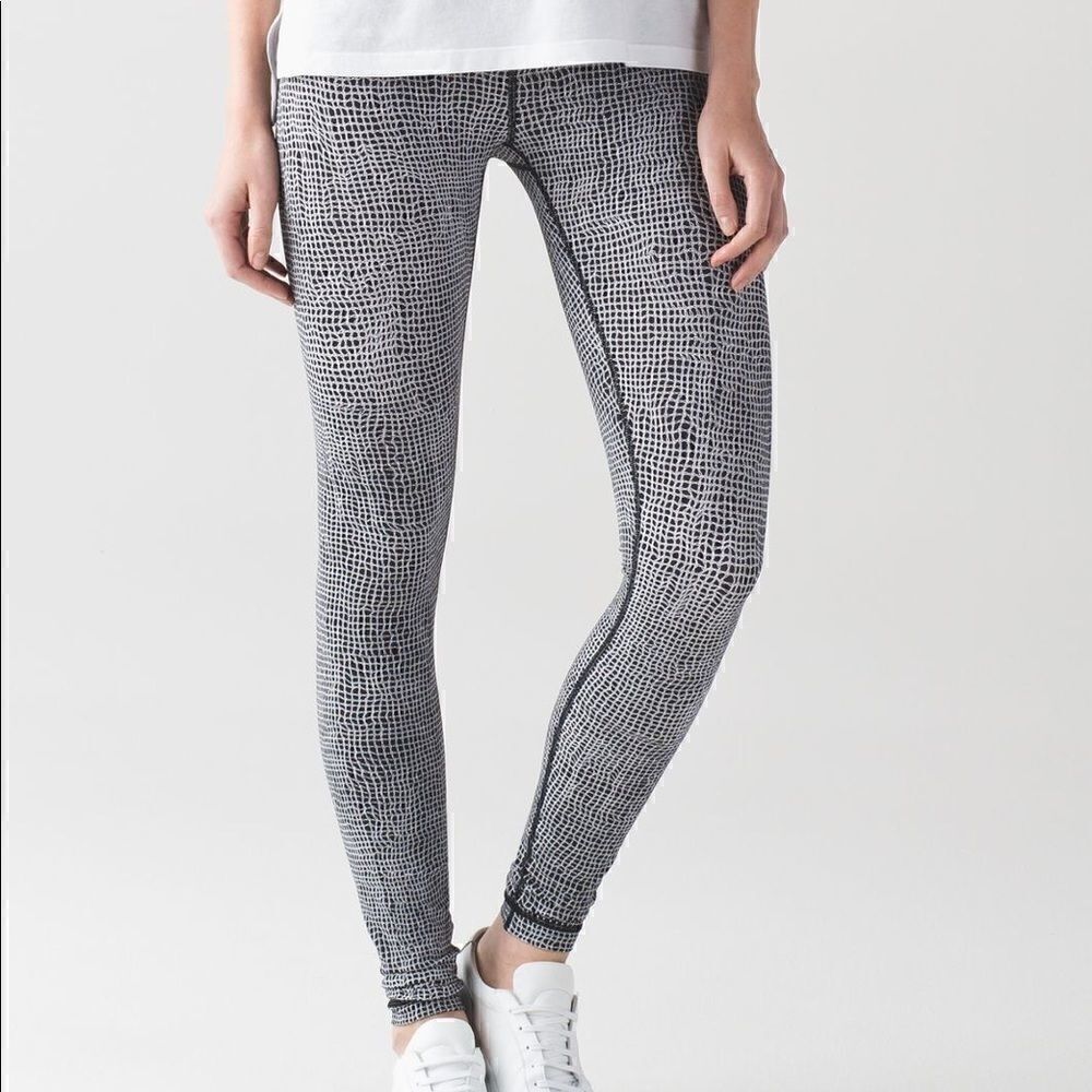 Lulu Lemon Wunder Under Patterned Leggings